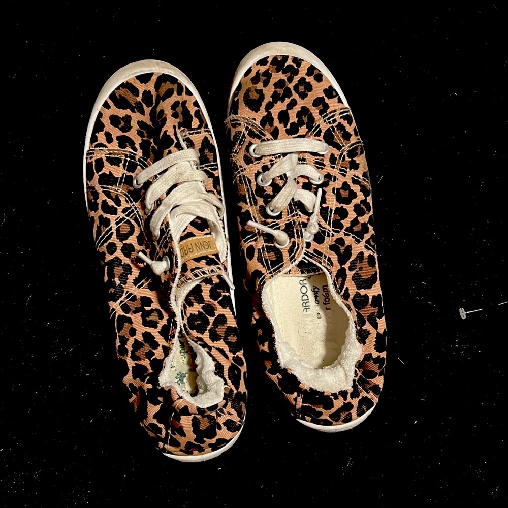 only worn once